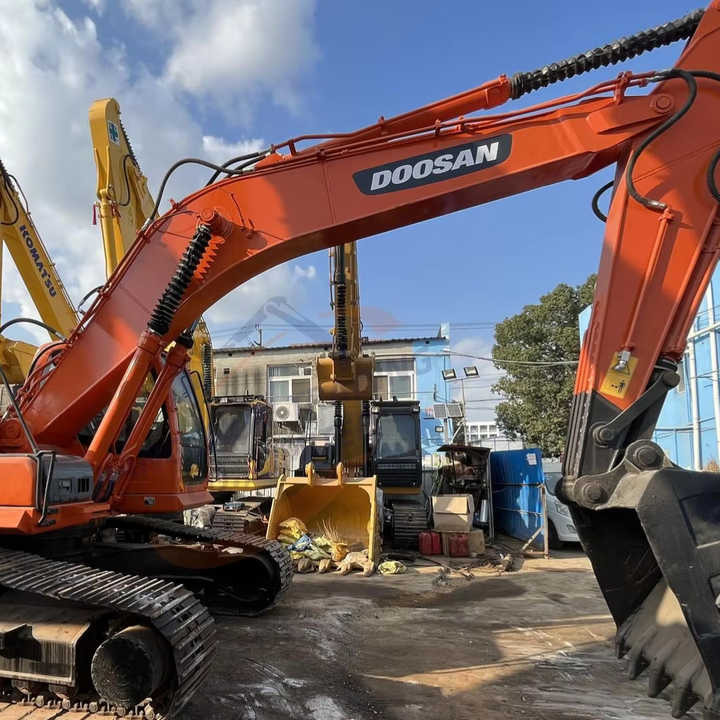 Best Selling DOOSAN excavator machine construction used machinery equipment dx225 DX60 DX70 DH60 DH220 used excavators in stock - Gravemaskine: billede 1 Best Selling DOOSAN excavator machine construction used machinery equipment dx225 DX60 DX70 DH60 DH220 used excavators in stock - Gravemaskine: billede 1