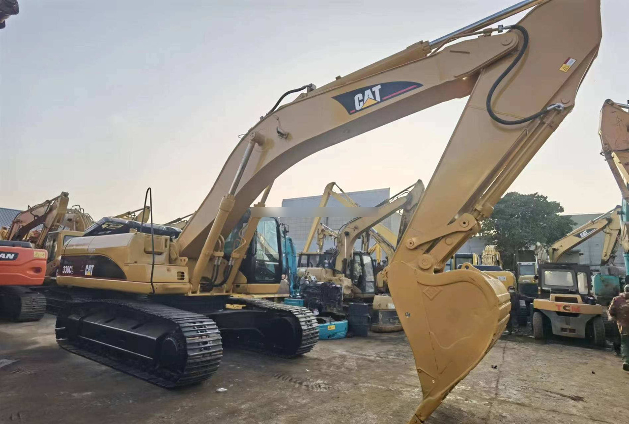Excellent Condition Used Japan Original Caterpillar Cat 330CL Excavator for Sale - Bæltegravemaskine: billede 3 Excellent Condition Used Japan Original Caterpillar Cat 330CL Excavator for Sale - Bæltegravemaskine: billede 3