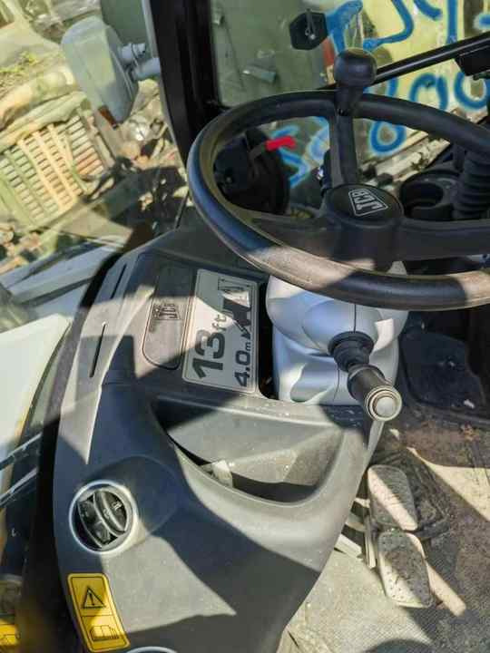 Hot sale Backhoe loader JCB 3CX 4*4 tlb loader UKmade, used cheap JCB 3CX retro loader and digger in good condition - Gravelæssemaskine: billede 3 Hot sale Backhoe loader JCB 3CX 4*4 tlb loader UKmade, used cheap JCB 3CX retro loader and digger in good condition - Gravelæssemaskine: billede 3