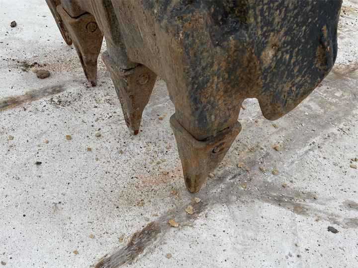 Hot sale Used Hitachi EX200-3 digger 20ton Excavator second hand excavator - Bæltegravemaskine: billede 2 Hot sale Used Hitachi EX200-3 digger 20ton Excavator second hand excavator - Bæltegravemaskine: billede 2