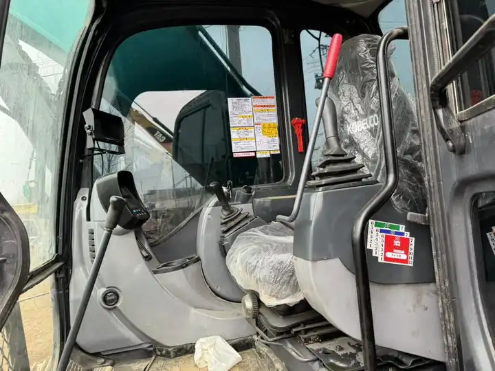 Large Second-Hand Excavators Kobelco Sk200 SK210 20ton with EPA and CE on Sale in Japan - Gravemaskine: billede 5 Large Second-Hand Excavators Kobelco Sk200 SK210 20ton with EPA and CE on Sale in Japan - Gravemaskine: billede 5