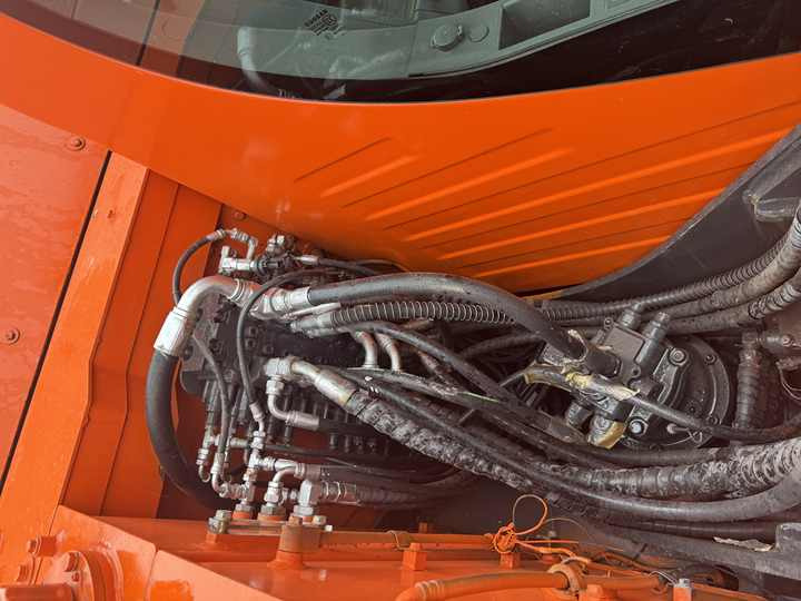 Used Excavator Doosan Dx75-9C Excavators Earth-moving Machinery Doosan Dx60 Dx80 Dx75-9c Dx225 Dh55 Dx60-9c for Sale - Bæltegravemaskine: billede 5 Used Excavator Doosan Dx75-9C Excavators Earth-moving Machinery Doosan Dx60 Dx80 Dx75-9c Dx225 Dh55 Dx60-9c for Sale - Bæltegravemaskine: billede 5