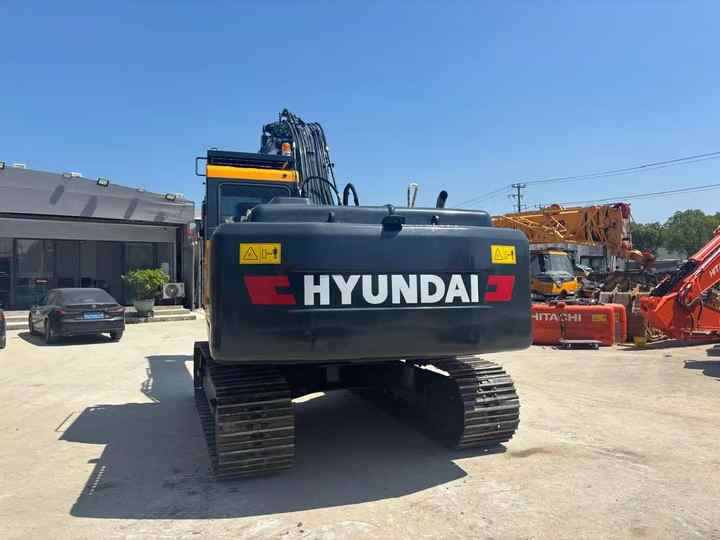 Used Korea Hyundai 220LC-9 22TON of Excavators in Good Condition Low Price Second-hand - Gravemaskine: billede 4 Used Korea Hyundai 220LC-9 22TON of Excavators in Good Condition Low Price Second-hand - Gravemaskine: billede 4