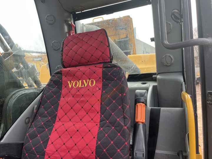 Used Volvo EC480 Excavator 48 Ton Original Heavy Duty Equipment Digger Secondhand Crawler Hydraulic Excavator Volvo EC480DL - Bæltegravemaskine: billede 4 Used Volvo EC480 Excavator 48 Ton Original Heavy Duty Equipment Digger Secondhand Crawler Hydraulic Excavator Volvo EC480DL - Bæltegravemaskine: billede 4