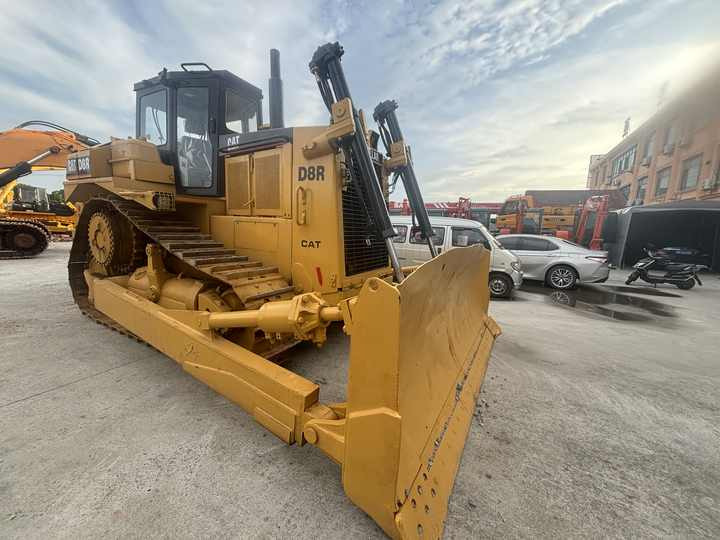 Used caterpillar bulldozer d8r for sale original used crawler bulldozer - Bulldozer: billede 3 Used caterpillar bulldozer d8r for sale original used crawler bulldozer - Bulldozer: billede 3