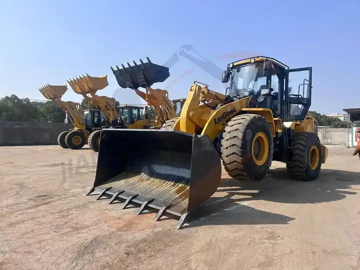Competitive Original LiuGong Wheel Loader 856H in Good Condition with LOW PRICE - Gummihjulslæsser: billede 3 Competitive Original LiuGong Wheel Loader 856H in Good Condition with LOW PRICE - Gummihjulslæsser: billede 3