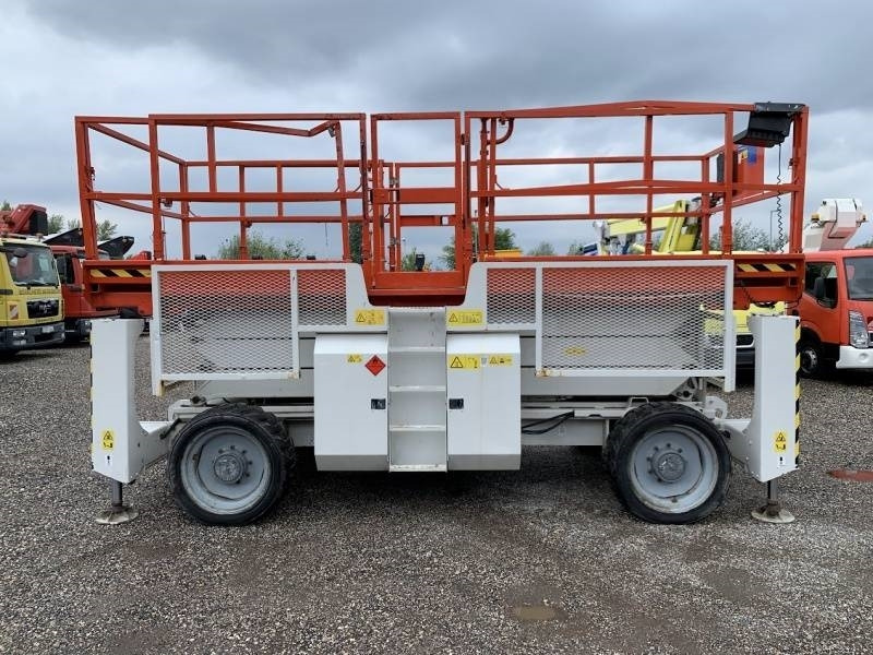 Genie GS3390 - 12,06 m - 4x4 - diesel  - Sakselift: billede 5 Genie GS3390 - 12,06 m - 4x4 - diesel  - Sakselift: billede 5