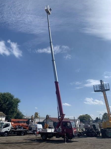 Lastbil med mandskabslift Nissan Cabstar Palfinger P260B - 25,6 m - 230 kg: billede 10