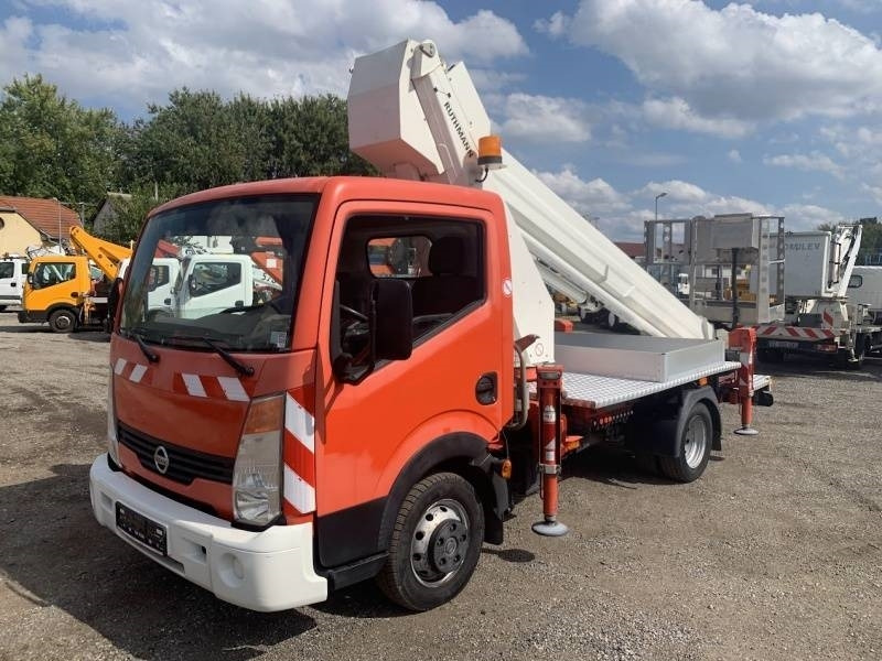 Nissan Cabstar Ruthmann TB270 - 27m - 230 kg - Lastbil med mandskabslift: billede 2 Nissan Cabstar Ruthmann TB270 - 27m - 230 kg - Lastbil med mandskabslift: billede 2