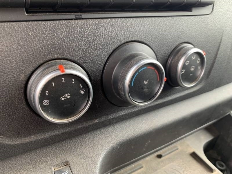 Lastbil med mandskabslift Renault Master Klubb K32 - 12,5 m, 120 kg: billede 12