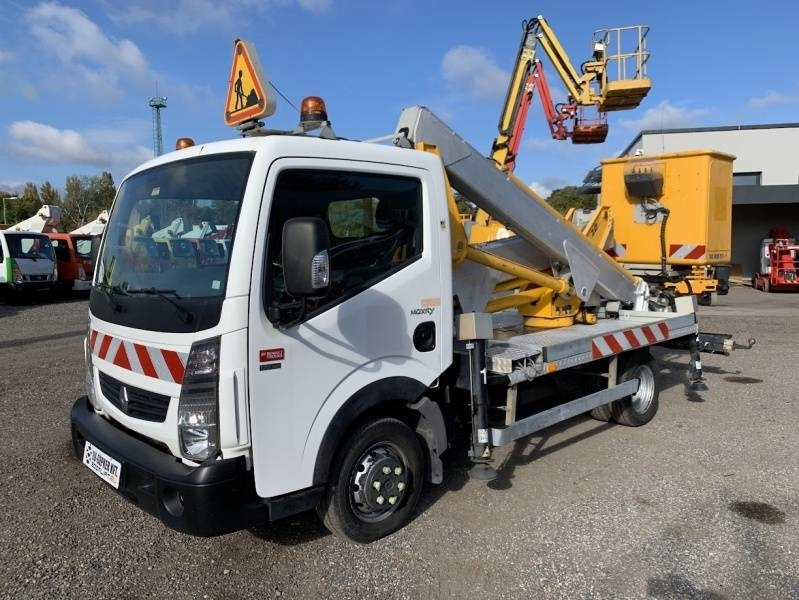 Renault Maxity Multitel MX200 - 20 m - Lastbil med mandskabslift: billede 2 Renault Maxity Multitel MX200 - 20 m - Lastbil med mandskabslift: billede 2