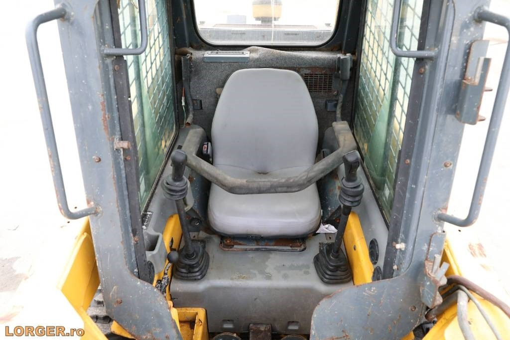 Skridstyret minilæsser Gehl R 135: billede 9