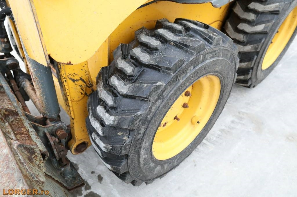 Skridstyret minilæsser Gehl R 135: billede 16