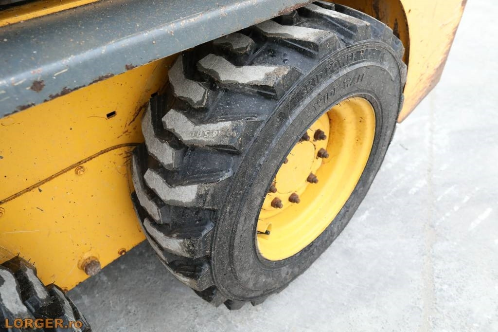 Skridstyret minilæsser Gehl R 135: billede 17