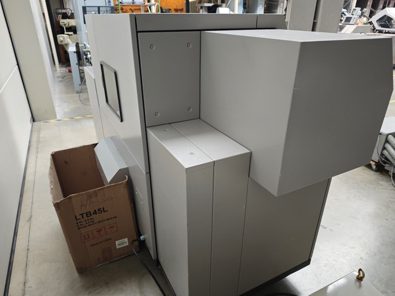 Horizon HT-30 | 2005 | 1.65 Mio - Papir skæremaskine: billede 4 Horizon HT-30 | 2005 | 1.65 Mio - Papir skæremaskine: billede 4