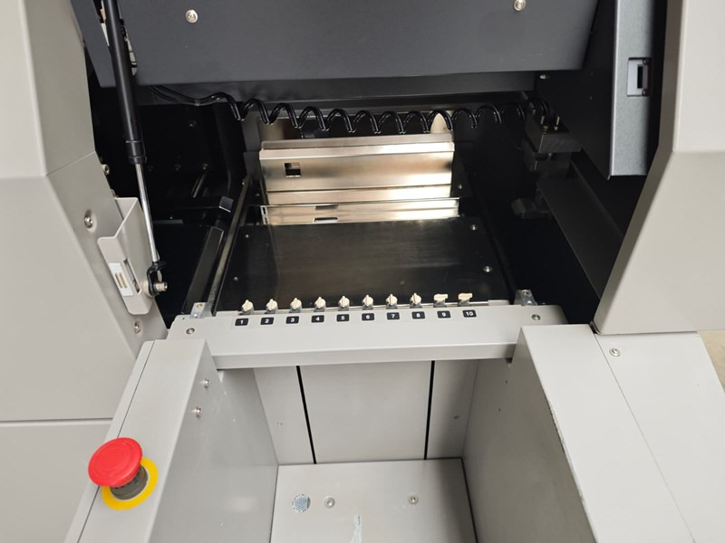 Horizon HT-30 | 2005 | 1.65 Mio - Papir skæremaskine: billede 3 Horizon HT-30 | 2005 | 1.65 Mio - Papir skæremaskine: billede 3