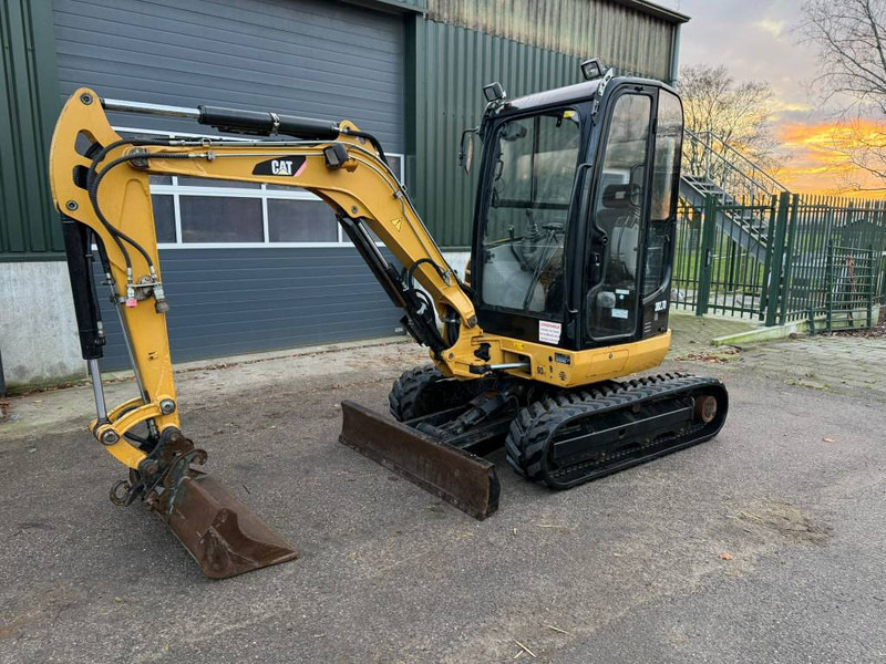 Cat 302.7 D CR - Minigravemaskine: billede 1 Cat 302.7 D CR - Minigravemaskine: billede 1