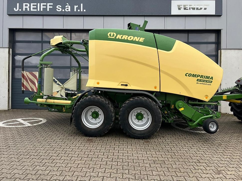 J.Reiff Sarl
Herr Stefan Neukirch - 77 Z.I in den - Rundballepresse, Indpakker: billede 1 J.Reiff Sarl
Herr Stefan Neukirch - 77 Z.I in den - Rundballepresse, Indpakker: billede 1