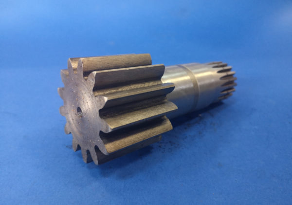 010140A Hitachi EX15.2 Swing Motor Shaft - Svingmotor for Entreprenørmaskin: billede 5 010140A Hitachi EX15.2 Swing Motor Shaft - Svingmotor for Entreprenørmaskin: billede 5