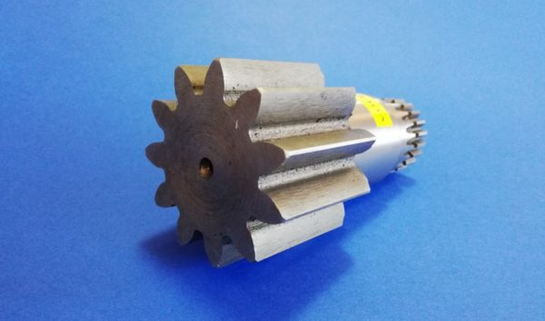 010340A Wałek silnika obrotu JCB 8018 - Svingmotor for Entreprenørmaskin: billede 1 010340A Wałek silnika obrotu JCB 8018 - Svingmotor for Entreprenørmaskin: billede 1