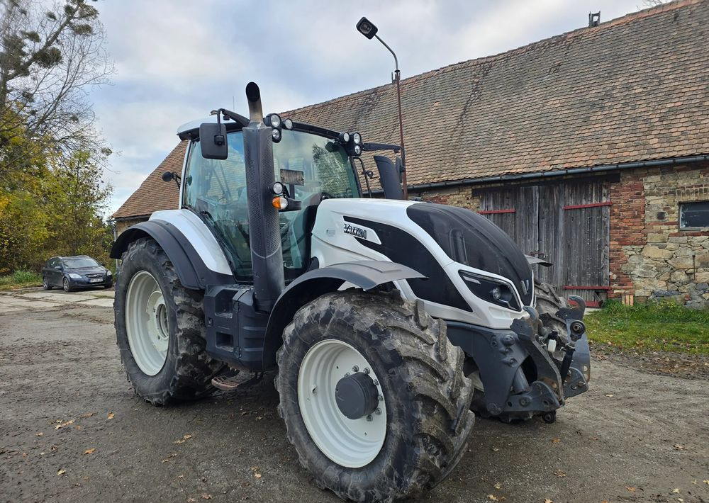 Valtra T 174S - Traktor: billede 2 Valtra T 174S - Traktor: billede 2