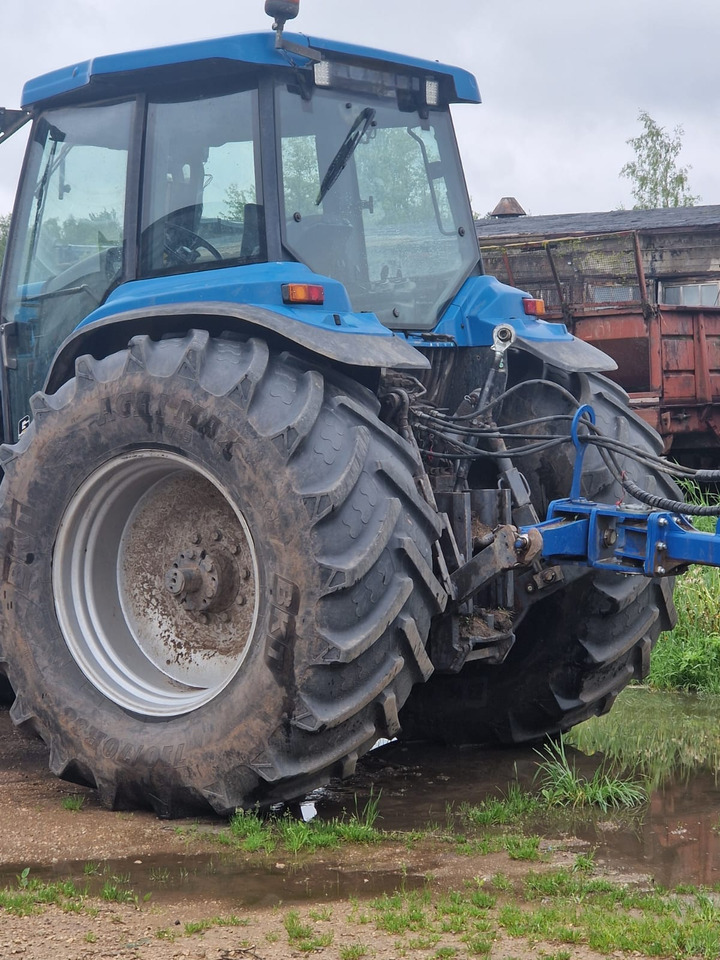 FORD 8670 - Traktor: billede 3 FORD 8670 - Traktor: billede 3