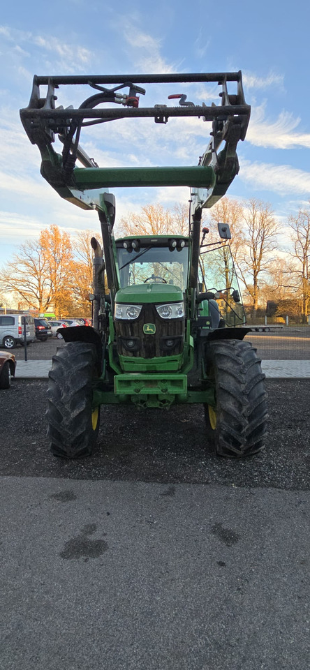 JOHN DEERE 6150M - Traktor: billede 3 JOHN DEERE 6150M - Traktor: billede 3