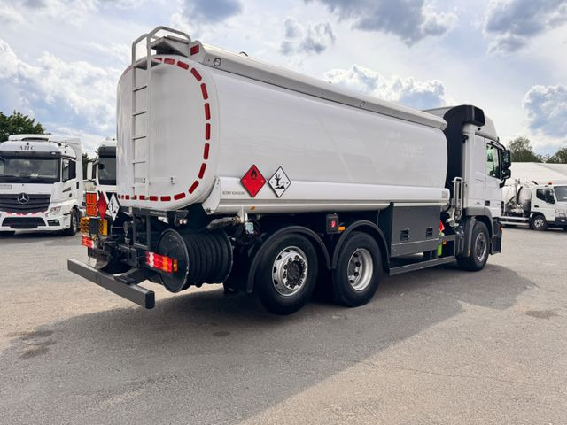 Mercedes-Benz Actros 2541 Tankwagen - Tankbil: billede 4 Mercedes-Benz Actros 2541 Tankwagen - Tankbil: billede 4