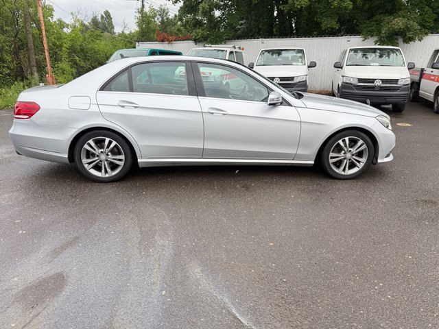 Mercedes-Benz E 300 E -Klasse Lim. E 300 BlueTec - Sedan: billede 5 Mercedes-Benz E 300 E -Klasse Lim. E 300 BlueTec - Sedan: billede 5