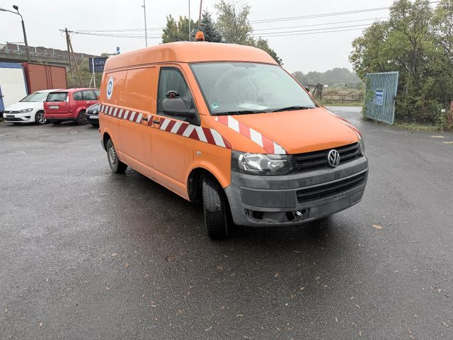 Volkswagen T5 Transporter Mittelhochdac - Små varebil: billede 1 Volkswagen T5 Transporter Mittelhochdac - Små varebil: billede 1