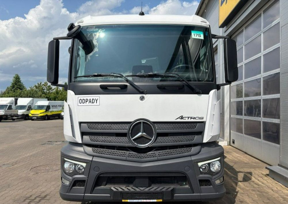 Mercedes-Benz Actros - Affaldsmaskine: billede 2 Mercedes-Benz Actros - Affaldsmaskine: billede 2