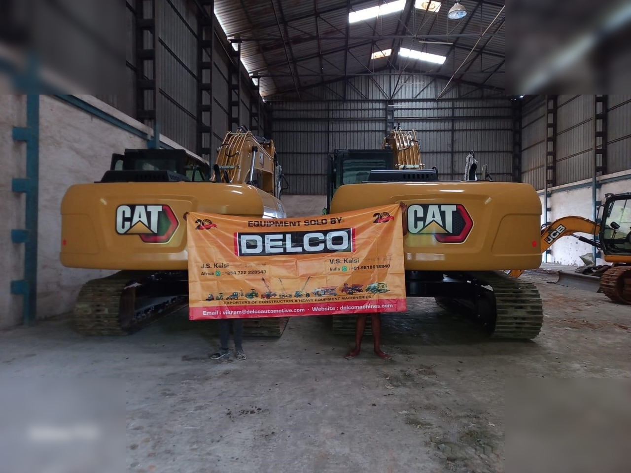 CATERPILLAR 320D3GC - Bæltegravemaskine: billede 2 CATERPILLAR 320D3GC - Bæltegravemaskine: billede 2