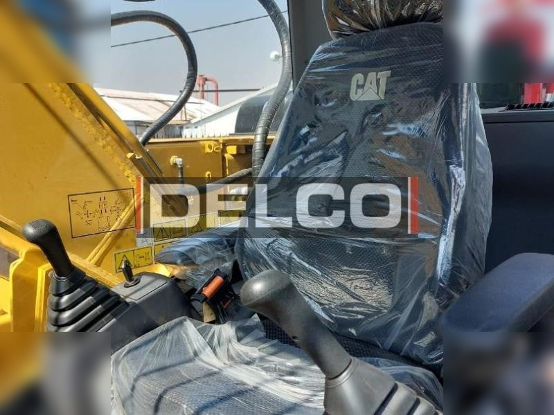 CATERPILLAR 323D3 - Bæltegravemaskine: billede 4 CATERPILLAR 323D3 - Bæltegravemaskine: billede 4