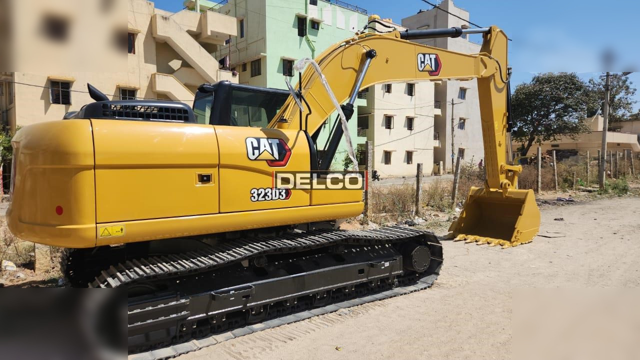CATERPILLAR 323D3 - Bæltegravemaskine: billede 4 CATERPILLAR 323D3 - Bæltegravemaskine: billede 4