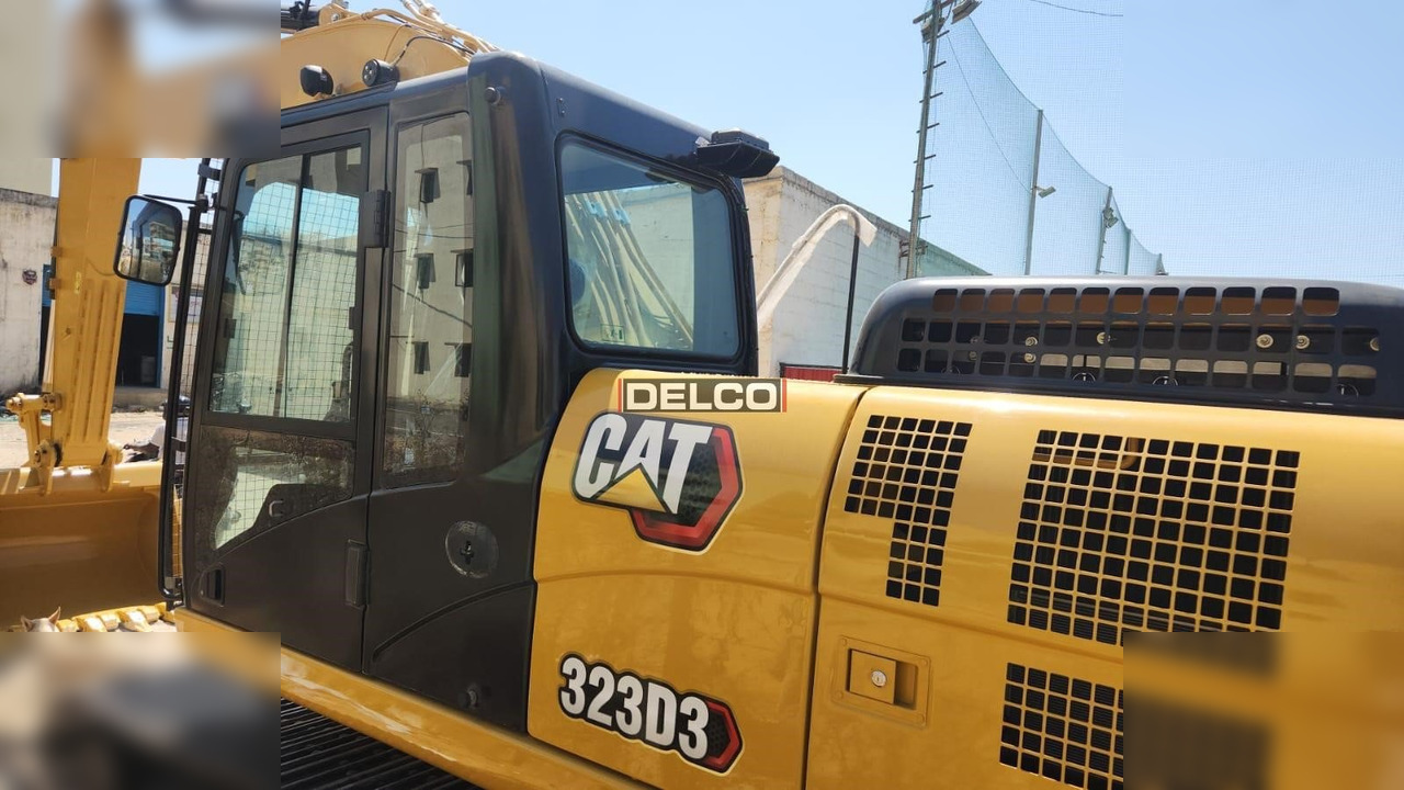 CATERPILLAR 323D3 - Bæltegravemaskine: billede 5 CATERPILLAR 323D3 - Bæltegravemaskine: billede 5