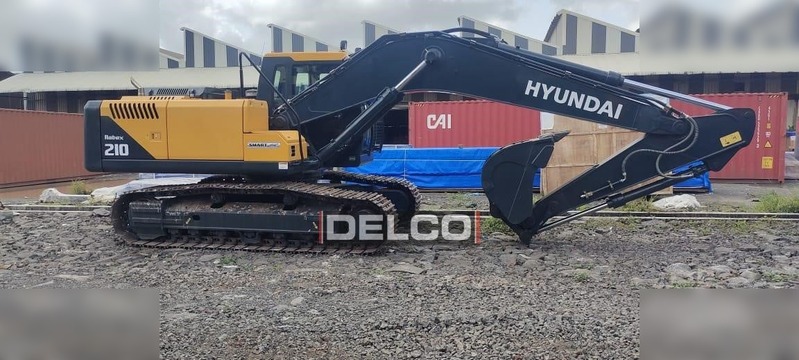 HYUNDAI ROBEX 210 - Bæltegravemaskine: billede 2 HYUNDAI ROBEX 210 - Bæltegravemaskine: billede 2