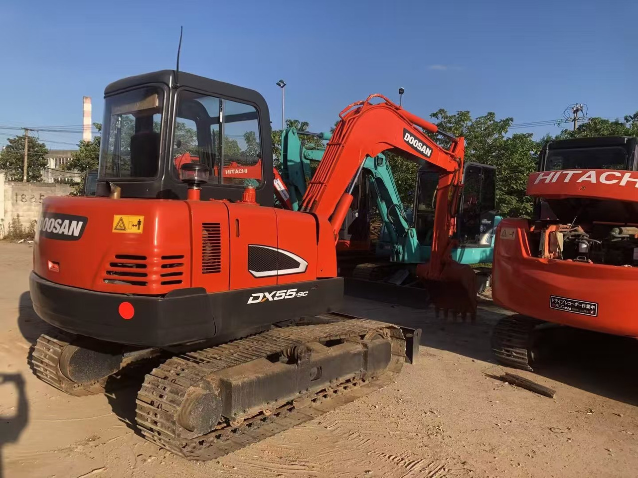 Doosan DX55 - Bæltegravemaskine: billede 1 Doosan DX55 - Bæltegravemaskine: billede 1