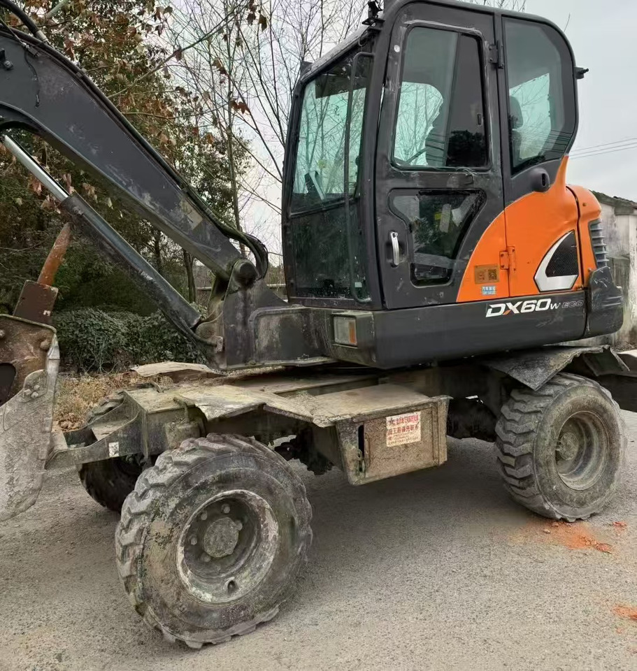 Doosan DX60 - Hjulgravemaskine: billede 2 Doosan DX60 - Hjulgravemaskine: billede 2