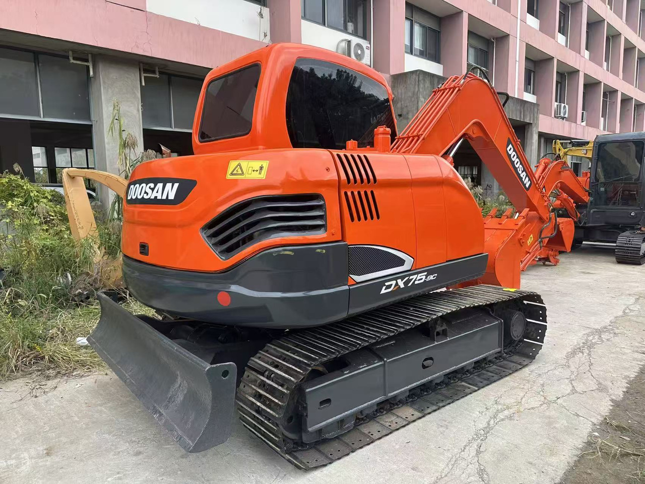 Doosan DX75 - Bæltegravemaskine: billede 1 Doosan DX75 - Bæltegravemaskine: billede 1