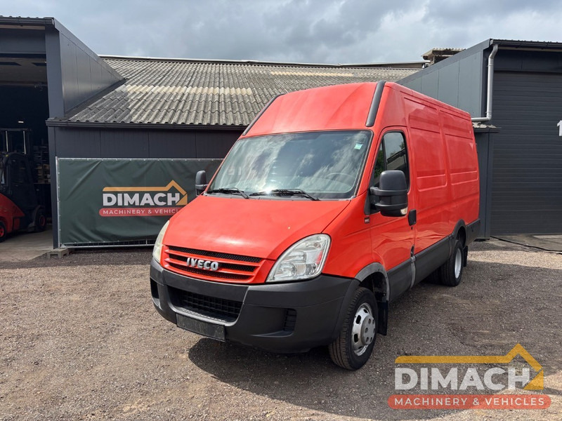 Iveco Daily 35C L2H2 85kW Dubbellucht, double air tyres - Varevogn: billede 1 Iveco Daily 35C L2H2 85kW Dubbellucht, double air tyres - Varevogn: billede 1