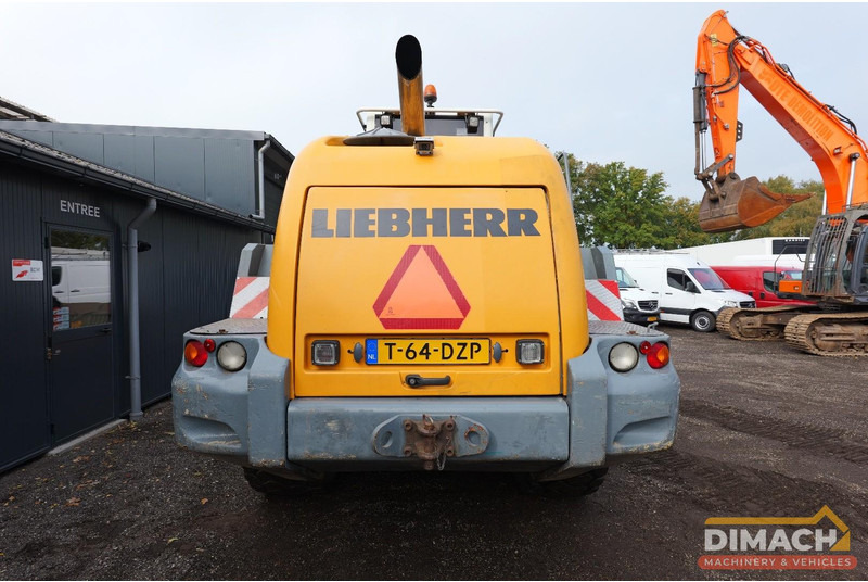 Liebherr L556 Like new!! Airco, quick coupler, skeleton bucket with teeths - Læssemaskine: billede 3 Liebherr L556 Like new!! Airco, quick coupler, skeleton bucket with teeths - Læssemaskine: billede 3