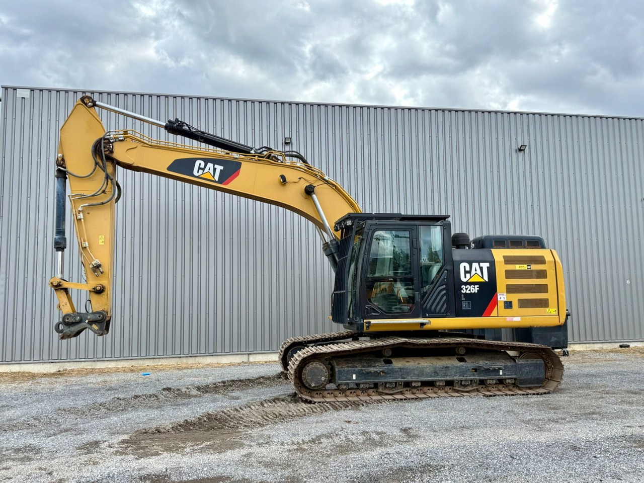 CAT 326 FL - Bæltegravemaskine: billede 2 CAT 326 FL - Bæltegravemaskine: billede 2