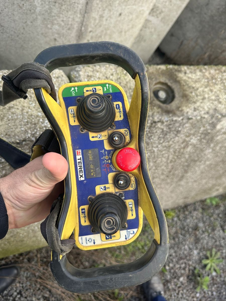 Terex COMEDIL CTT162-8 RADIO FUNK+LIFT GEDATOP ZUSTAND - Tårnkran: billede 4 Terex COMEDIL CTT162-8 RADIO FUNK+LIFT GEDATOP ZUSTAND - Tårnkran: billede 4