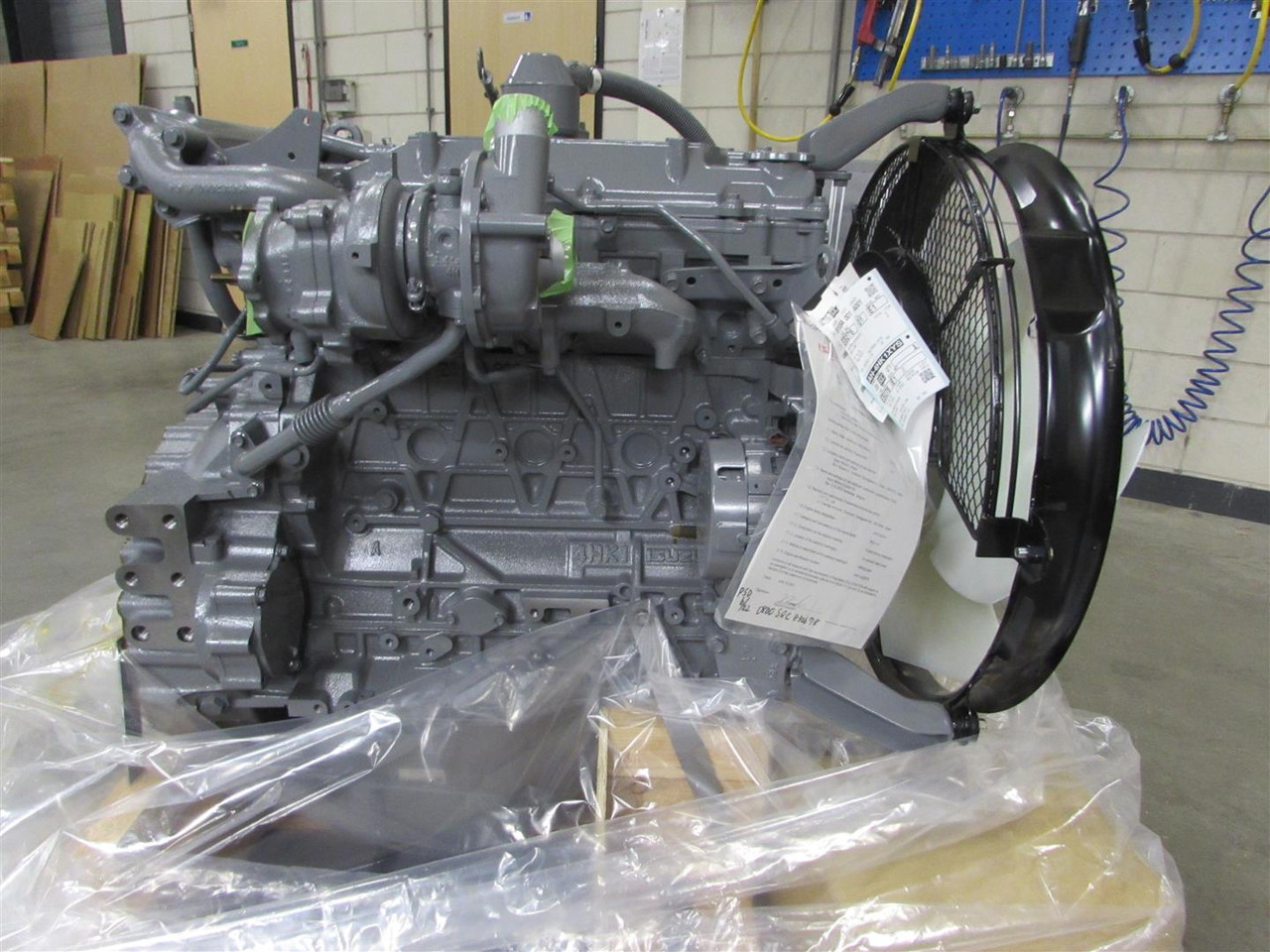 Isuzu 4HK1XYSA-01 - 02 - 04 - Motor for Gravemaskine: billede 1 Isuzu 4HK1XYSA-01 - 02 - 04 - Motor for Gravemaskine: billede 1