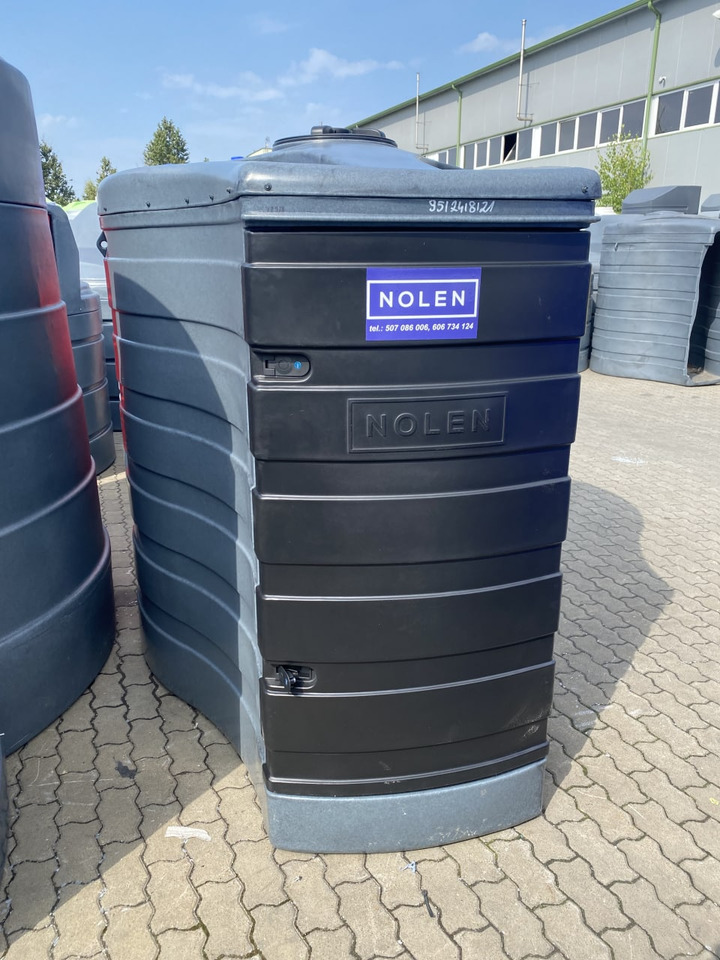 DC Dieseltank / Double-walled fuel tank for diesel fuel / Cuve à gasoil / Sebatoio gasolio / Бак для дизельного топлива / Zbiornik 2500 l - Lagertank: billede 4 DC Dieseltank / Double-walled fuel tank for diesel fuel / Cuve à gasoil / Sebatoio gasolio / Бак для дизельного топлива / Zbiornik 2500 l - Lagertank: billede 4