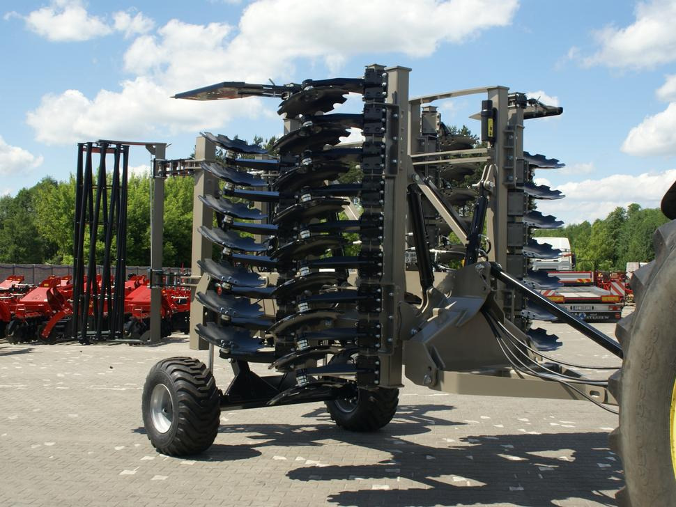 ROLEX Hydraulische Scheibenegge / Hydraulic discs harrow / Dechaumeur à disques / Erpice a dischi / Гидравлическая дисковая борона / Brona talerzowa hydraulicznie składana ciężka 4 m - Tallerkenharve: billede 1 ROLEX Hydraulische Scheibenegge / Hydraulic discs harrow / Dechaumeur à disques / Erpice a dischi / Гидравлическая дисковая борона / Brona talerzowa hydraulicznie składana ciężka 4 m - Tallerkenharve: billede 1