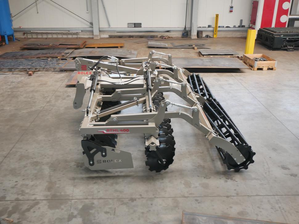 ROLEX Hydraulische Scheibenegge / Hydraulic discs harrow / Dechaumeur à disques / Erpice a dischi / Гидравлическая дисковая борона / Brona talerzowa hydraulicznie składana lekka 4 m - Tallerkenharve: billede 5 ROLEX Hydraulische Scheibenegge / Hydraulic discs harrow / Dechaumeur à disques / Erpice a dischi / Гидравлическая дисковая борона / Brona talerzowa hydraulicznie składana lekka 4 m - Tallerkenharve: billede 5