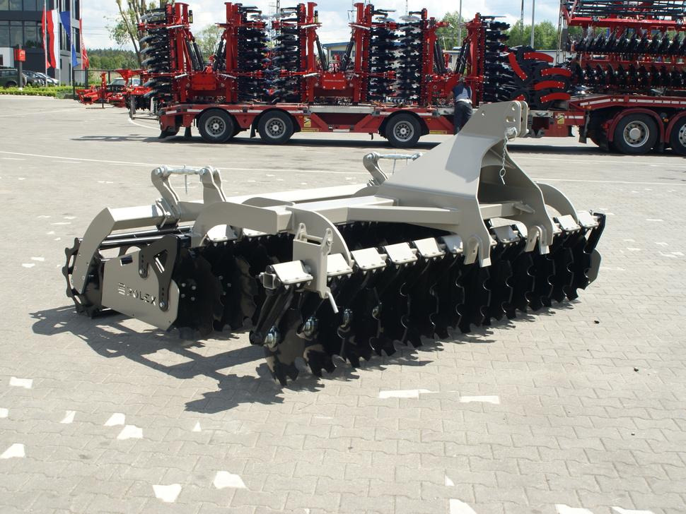 ROLEX Scheibenegge / Disc harrow / Dechaumeur à disques / Erpice a dischi / Дисковая борона / Brona talerzowa 3 m - Tallerkenharve: billede 5 ROLEX Scheibenegge / Disc harrow / Dechaumeur à disques / Erpice a dischi / Дисковая борона / Brona talerzowa 3 m - Tallerkenharve: billede 5