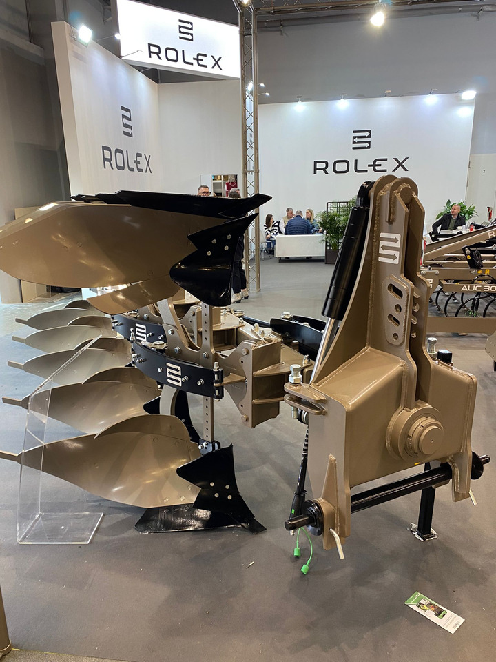 ROLEX Volldrehpflug / Rotary plough / Charrue réversible / Aratro reversibile / Оборотный плуг / Pług obrotowy 3+1 - Plov: billede 4 ROLEX Volldrehpflug / Rotary plough / Charrue réversible / Aratro reversibile / Оборотный плуг / Pług obrotowy 3+1 - Plov: billede 4