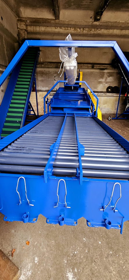 ROLMET Kartoffelsortierer / Potato sorting machine / Trieuse de pomme de terre / Selezionatrice per patate / Clasificador de patatas / Картофелесортировочная машина / Sortownik do ziemniaków M614/2 - Kartoffelmaskine: billede 4 ROLMET Kartoffelsortierer / Potato sorting machine / Trieuse de pomme de terre / Selezionatrice per patate / Clasificador de patatas / Картофелесортировочная машина / Sortownik do ziemniaków M614/2 - Kartoffelmaskine: billede 4